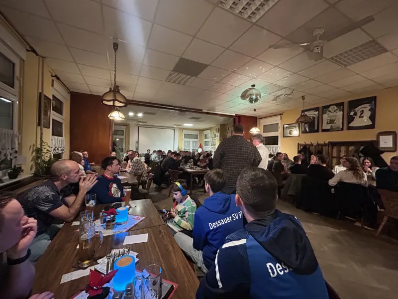 WEIHNACHTSFEIER 2025