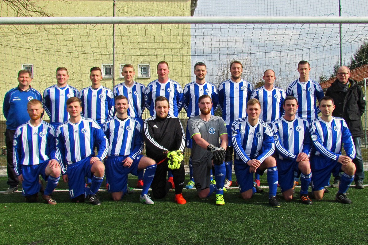 Neue Trikots - vielen Dank an GTM!