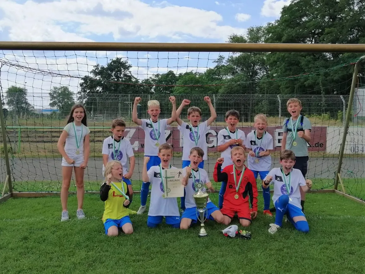 Ungeschlagen und ohne Gegentor zum Turniersieg!